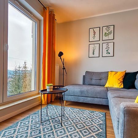 Apartament Pod Stogiem Izerskim - 5D Apartamenty Świeradów-Zdrój Extérieur photo